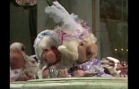 Muppet Songs: Miss Piggy – Stayin’ Alive